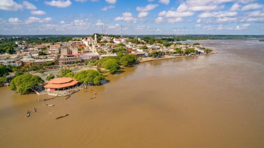 Familias de Monagas trasladadas a refugios temporales por crecida del Orinoco