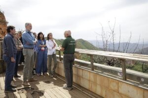 Felipe VI, «desolado» tras ver la «dimensión de la tragedia» del incendio en Las Médulas: «Hay mucho que hacer» | europapress.es