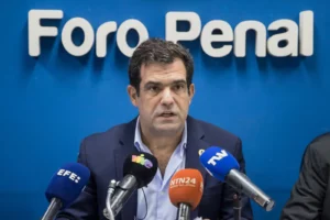 Foro Penal confirma la detención de un ciudadano francés y otro polaco en Venezuela