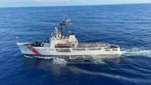 Guardia Costera anuncia “incautación histórica” de drogas en el Caribe y Pacífico, incluso cerca de Venezuela