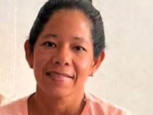 Hallan muerta a mujer en la habitación de un hotel