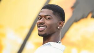 Hospitalizan al rapero Lil Nas X por posible sobredosis y tras enfrentarse a la policía – AlbertoNews