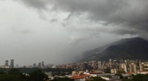 Inamen pronostica este domingo nubosidad con lluvias