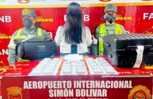 Intentó llevar 2,8 kilos de cocaína en vuelo a Madrid y terminó tras las rejas