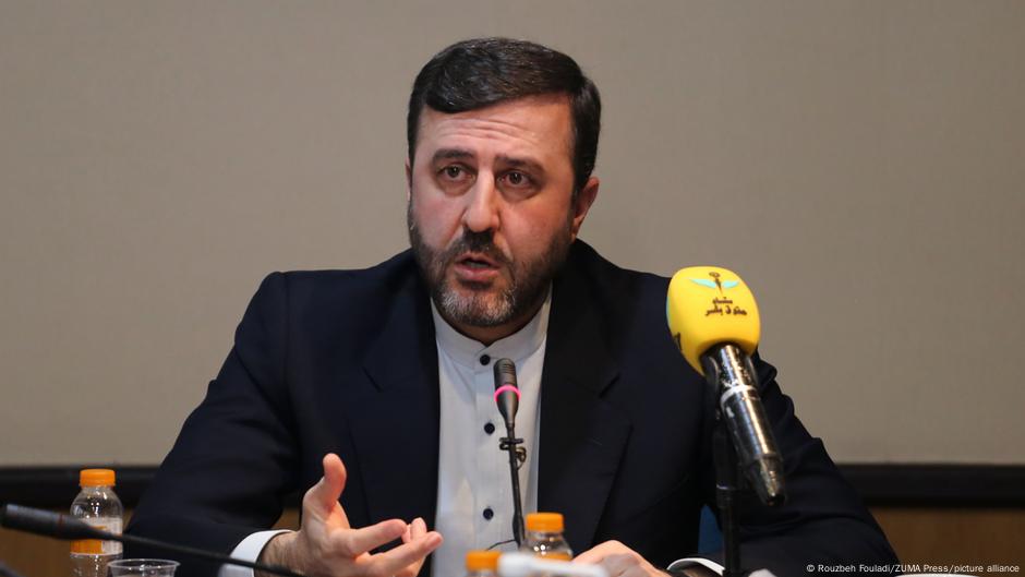 Irán pide a Europa y ONU "decisión correcta" sobre sanciones – DW – 27/08/2025