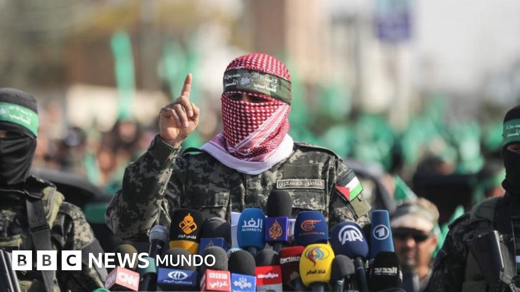 Israel asegura haber liquidado a Abu Obeida, el vocero del brazo armado de Hamás, mientras que el grupo palestino denuncia que decenas de civiles murieron en la operación