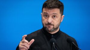 Kiev destapa una presunta trama de sobornos relacionada con la adquisición de material de guerra | elperiodico.com