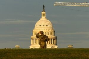 La Guardia Nacional inicia su despliegue en Washington tras la orden de Trump | europapress.es
