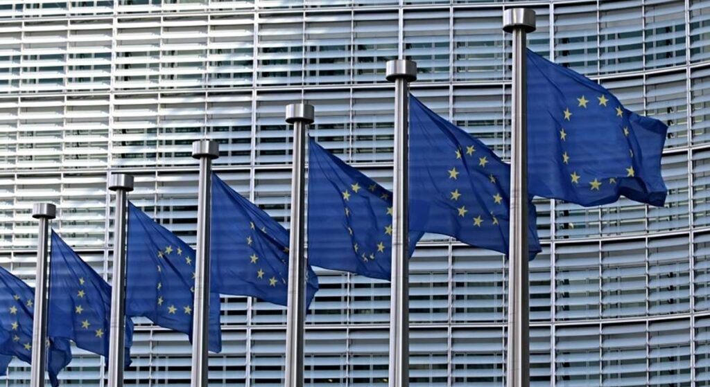 La UE aprueba el pago de 3.200 millones en apoyo macrofinanciero a Ucrania