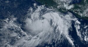 La tormenta tropical Fernand se forma en aguas del Atlántico