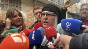 Las cismáticas de Belorado denuncian «crueldad» en el desalojo de monjas mayores | europapress.es