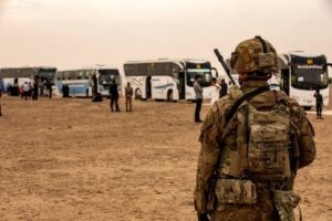 Las fuerzas de EEUU comienzan la retirada de su base principal en Irak | europapress.es