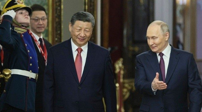 Lazos entre China y Rusia son "fuente de estabilidad"