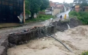 Lluvias causan pérdida total de 304 viviendas en Táchira