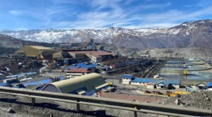 Localizan a segundo fallecido tras derrumbe en una mina de Chile