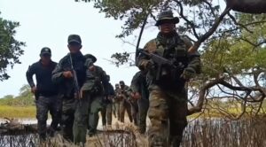  Localizan ocho lanchas dedicadas al narcotráfico en la Guajira