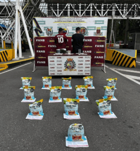 Los detienen con droga «tusi» en paquetes de té