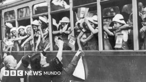 Los «trenes de la felicidad»: el proyecto solidario que llevó a 70.000 niños pobres a vivir con familias acomodadas en Italia