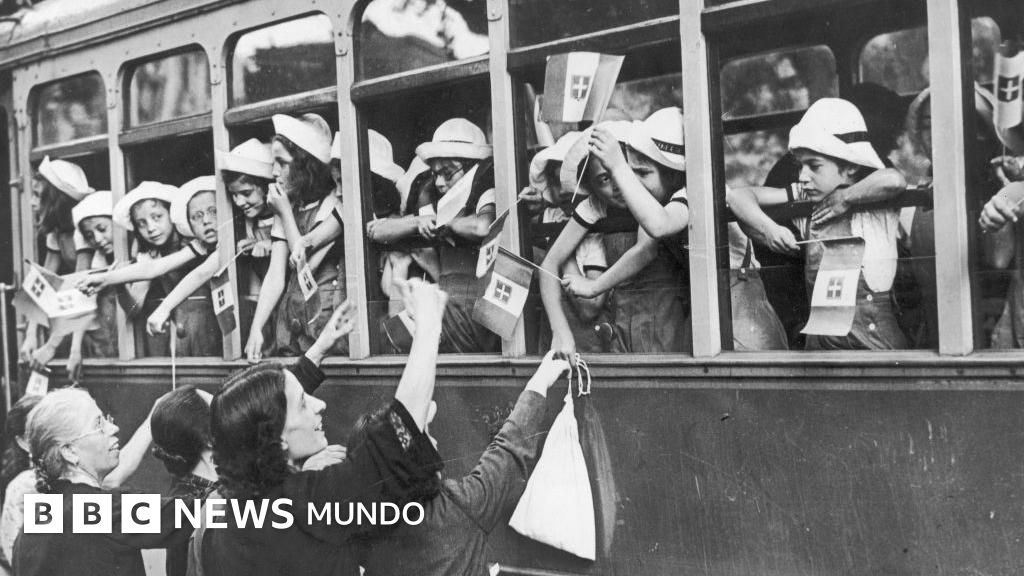 Los "trenes de la felicidad": el proyecto solidario que llevó a 70.000 niños pobres a vivir con familias acomodadas en Italia