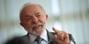 Lula critica los aranceles de Trump y defiende una respuesta conjunta con los Brics