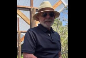 Lula dice que prefiere plantar comida en lugar de odio, en un mensaje dirigido a Trump (Video) – AlbertoNews