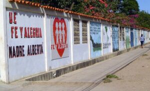 Maduro Anuncia Respaldo Total a Fe y Alegría