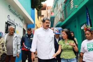Maduro acusa a EEUU por intento de atentado con explosivos: Han capturado otros elementos