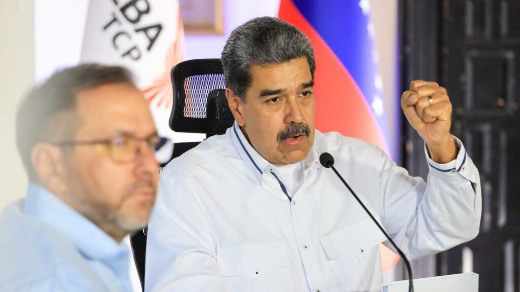 Maduro afirmó junto a aliados que su barco "ya está en el mar"