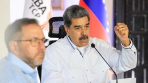Maduro afirmó junto a aliados que su barco «ya está en el mar»