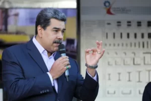 Maduro asciende a general a embajador de Venezuela en Colombia