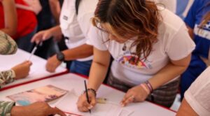 Maduro reitera su llamado a participar en el alistamiento nacional