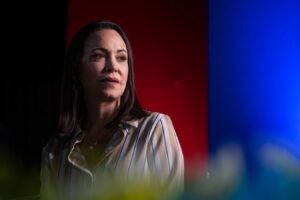 María Corina Machado desafía a Maduro