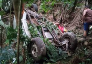 Miembros de una familia fallecieron en accidente en vía a Choroní