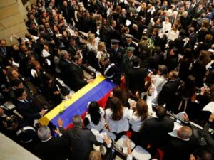 Miguel Uribe Turbay: su fallecimiento vuelve a exponer la polarización política en el país | Gobierno | Economía