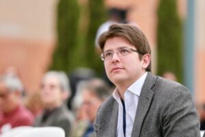 Muere el joven senador y aspirante presidencial colombiano Miguel Uribe Turbay