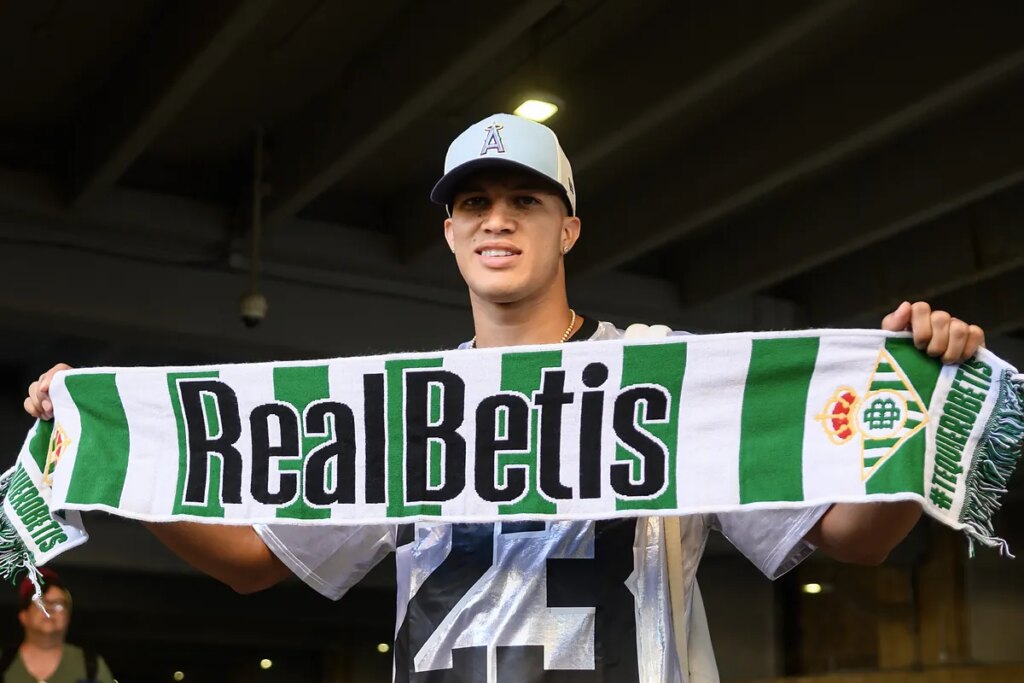 Nelson Deossa: un minero para fortalecer al Betis | LaLiga EA Sports 2025