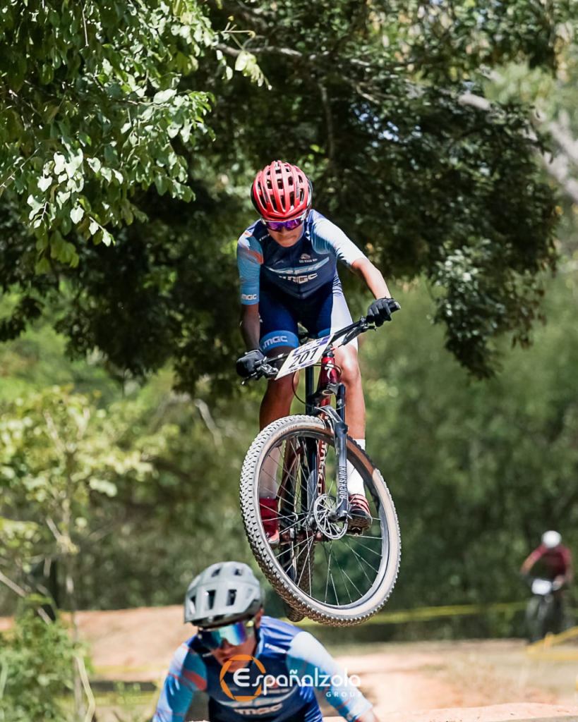 Nicolás Fonseca: Para mí la bicicleta es una fuente de felicidad