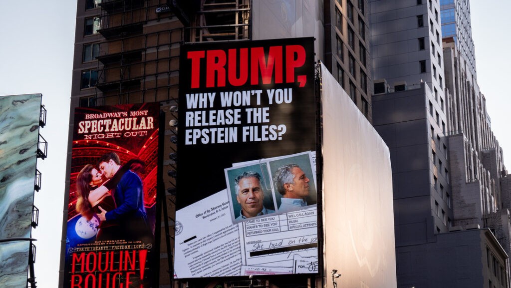 "No soy un peón": Víctimas de Epstein arremeten contra el Gobierno de Trump por su manejo del caso - AlbertoNews