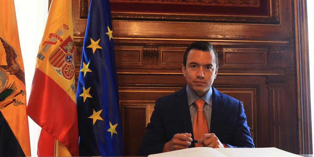 Noboa llama a marchar contra la Corte Constitucional para protestar contra la intromisión de los jueces