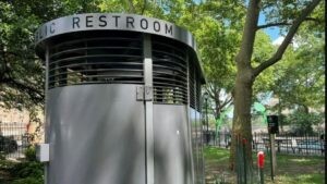 Nueva York se dota de nuevos baños públicos a precio de un apartamento | elperiodico.com