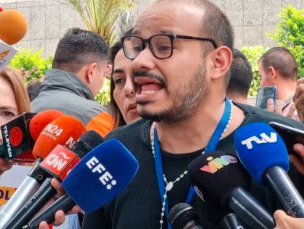OVP: Periodista Carlos Julio Rojas no ha tenido el derecho de recibir comida y medicinas en El Helicoide