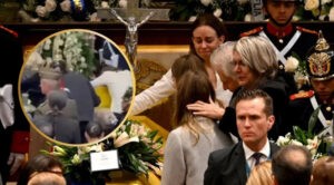 Padre y viuda de Miguel Uribe, inconsolables sobre el féretro