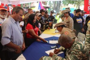 Padrino López anuncia segunda jornada de alistamiento en la Milicia