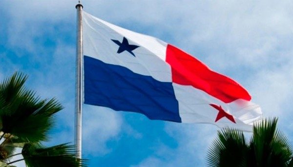 Panamá espera cerrar acuerdo con empresa bananera de EEUU para que reanude operaciones en el país