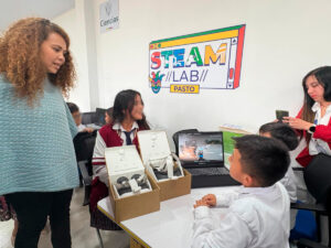 Pasto estrena laboratorio de ciencia y tecnología para impulsar la educación STEAM