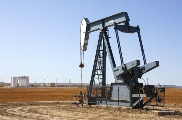 Petróleo Texas baja tras el nuevo acuerdo de aumento de producción de la Opep+