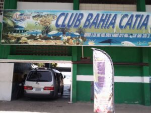 Playa familiar y económica en Catia la Mar