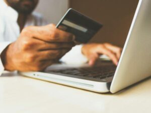 Por segundo mes consecutivo el crédito muestra cifras reales positivas | Finanzas | Economía