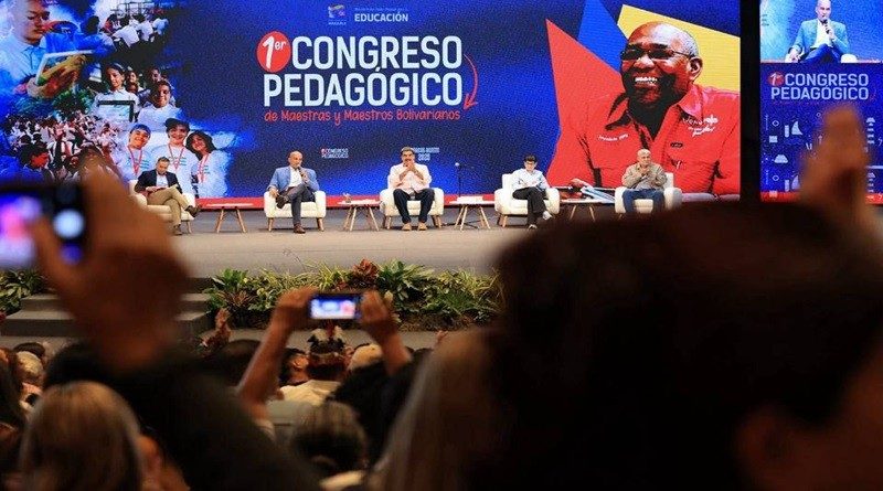 Presidente Maduro: Hemos llegado a superar el 90 % de escolaridad