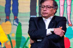 Presidente Petro asegura que el Cartel de los Soles no existe: «Es una excusa ficticia»